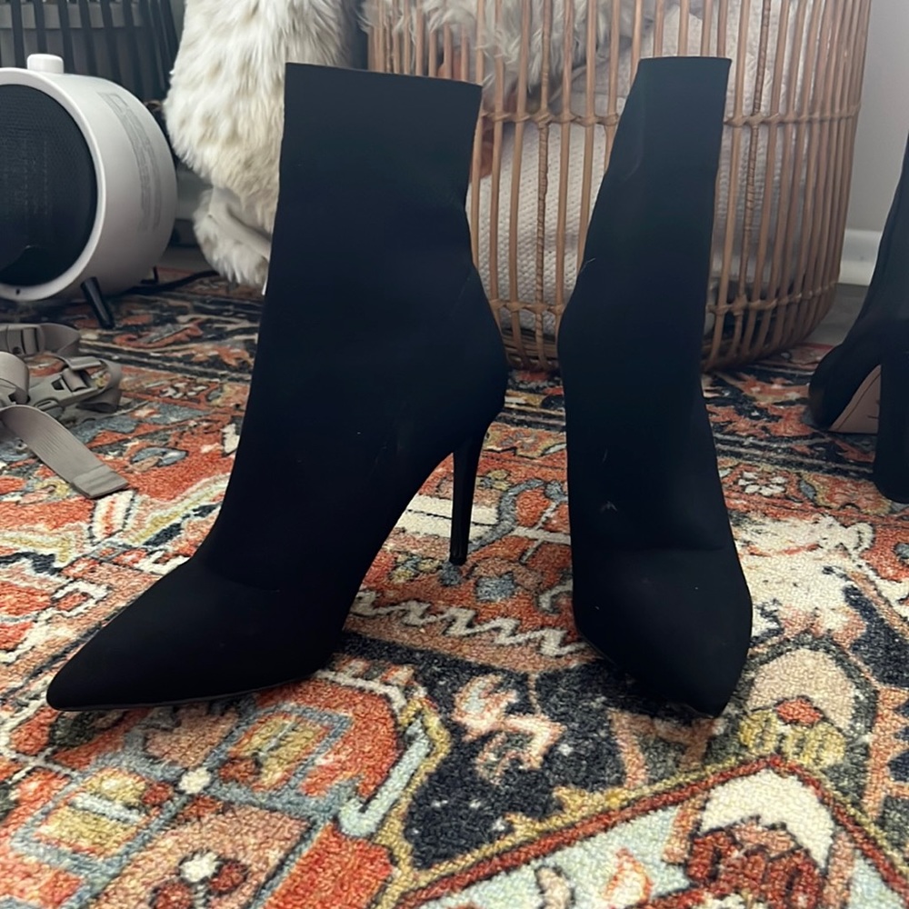 Steve Madden Sock Boot size 10